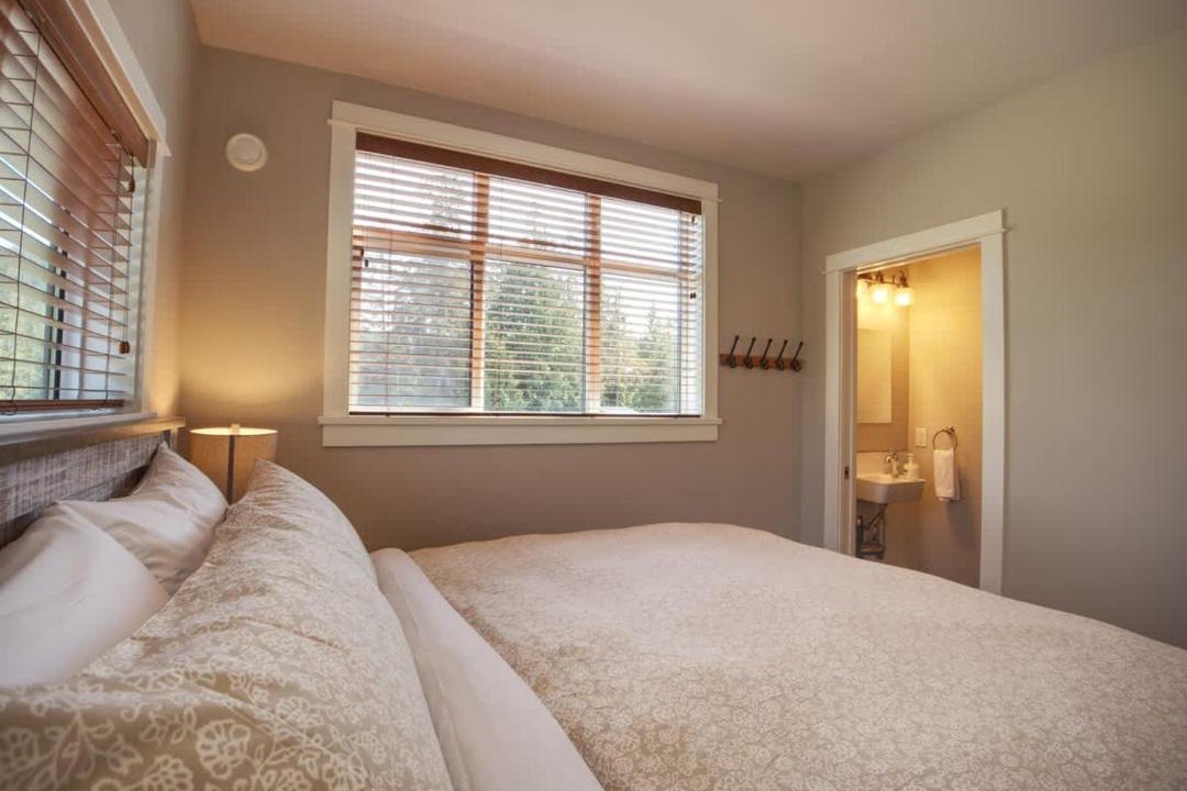 Photo of Bedroom in Port Renfrew