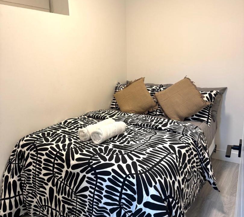 Photo of Bedroom in Sunset