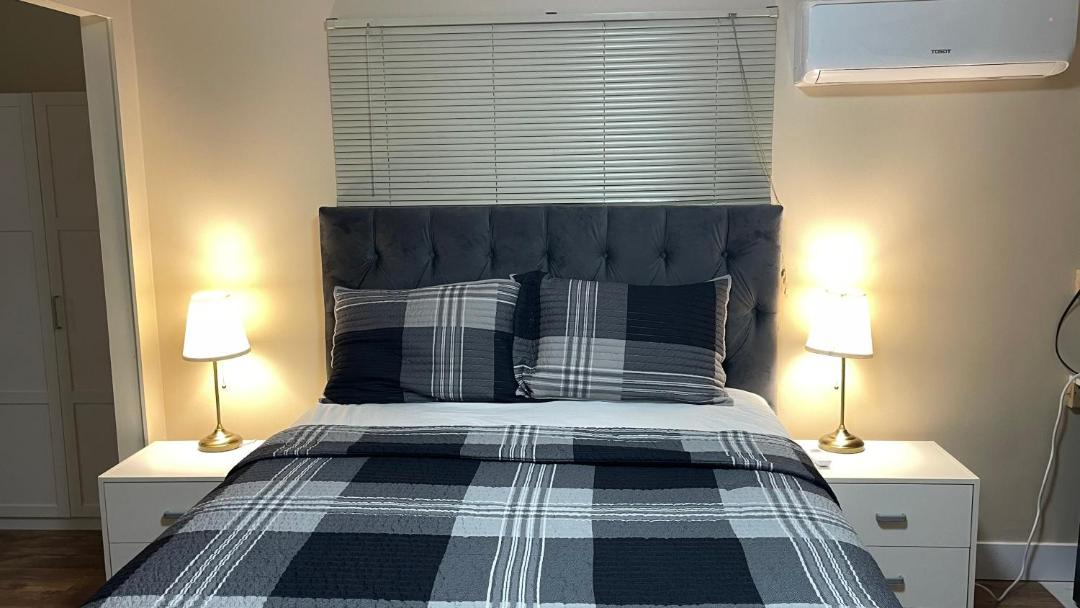 Photo of Bedroom in Delta