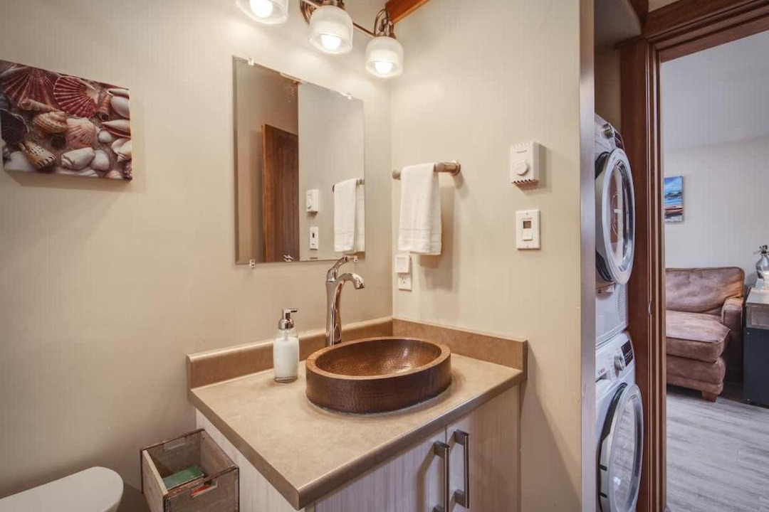 Photo of Bathroom in Port Renfrew
