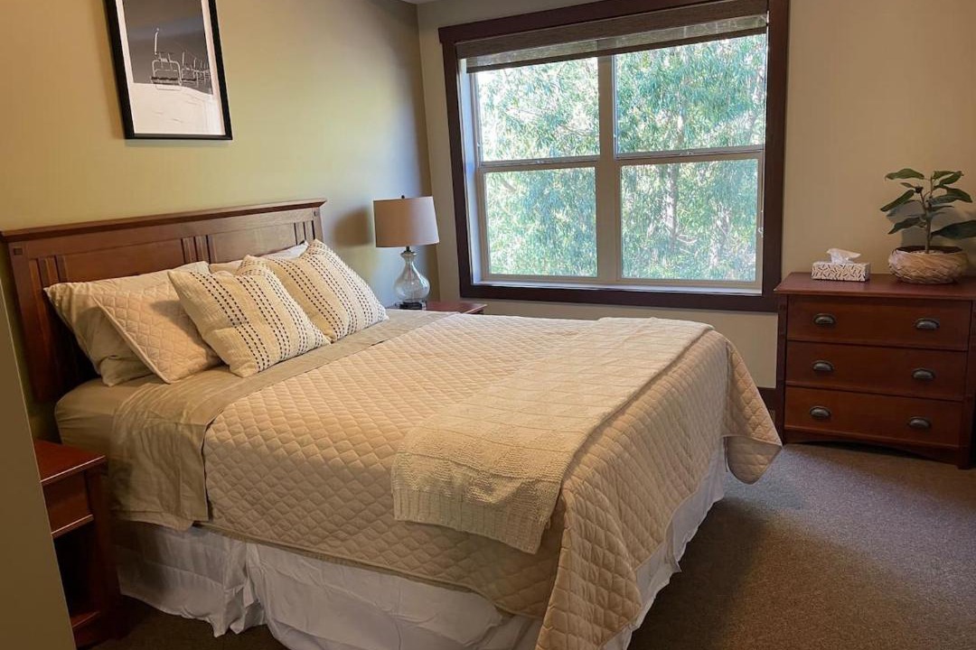 Photo of Bedroom in East Kootenay