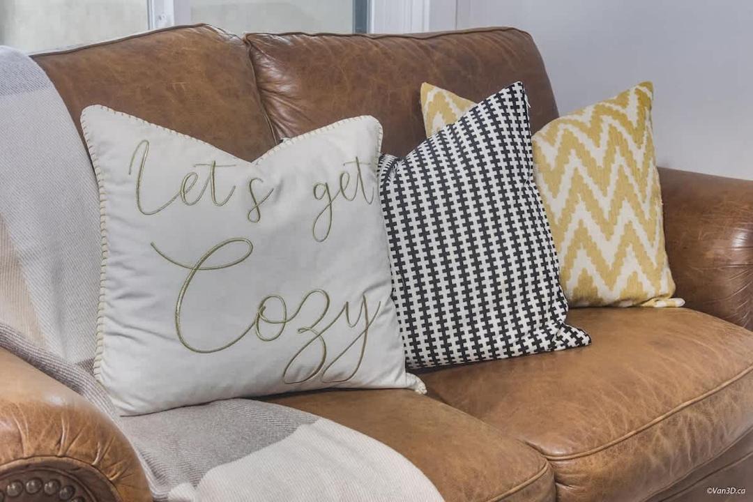Photo of Livingroom in Surrey