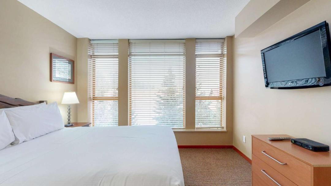Photo of Bedroom in Whistler Village