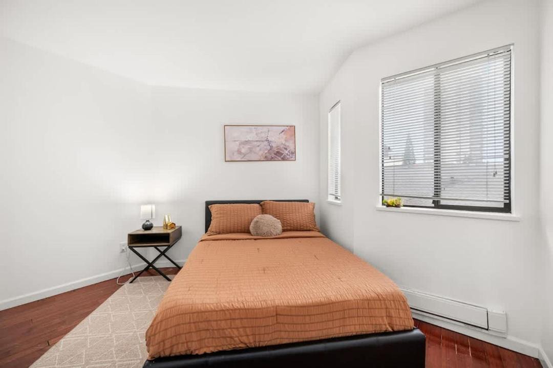 Photo of Bedroom in West End
