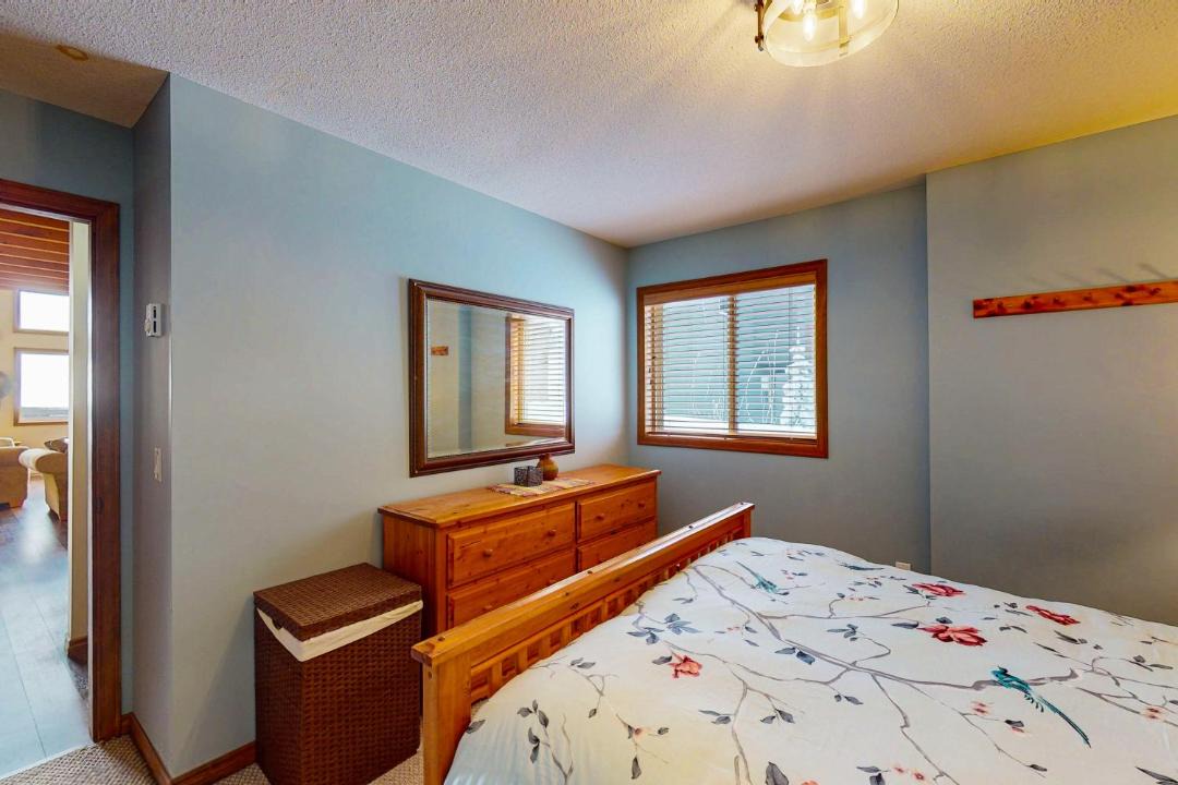 Photo of Bedroom in Snow Pine Estates