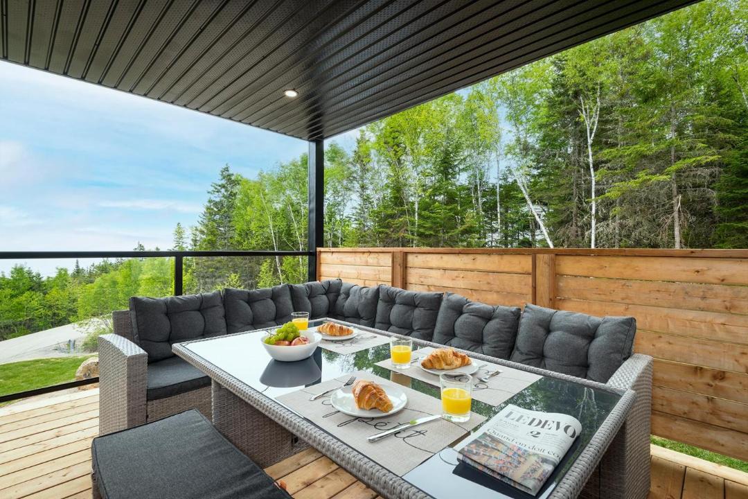 Photo of Patio Balcony in Saint-Joseph-de-la-Rive