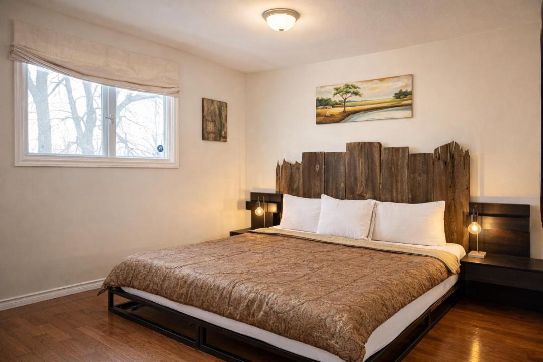 Photo of Bedroom in Tweed