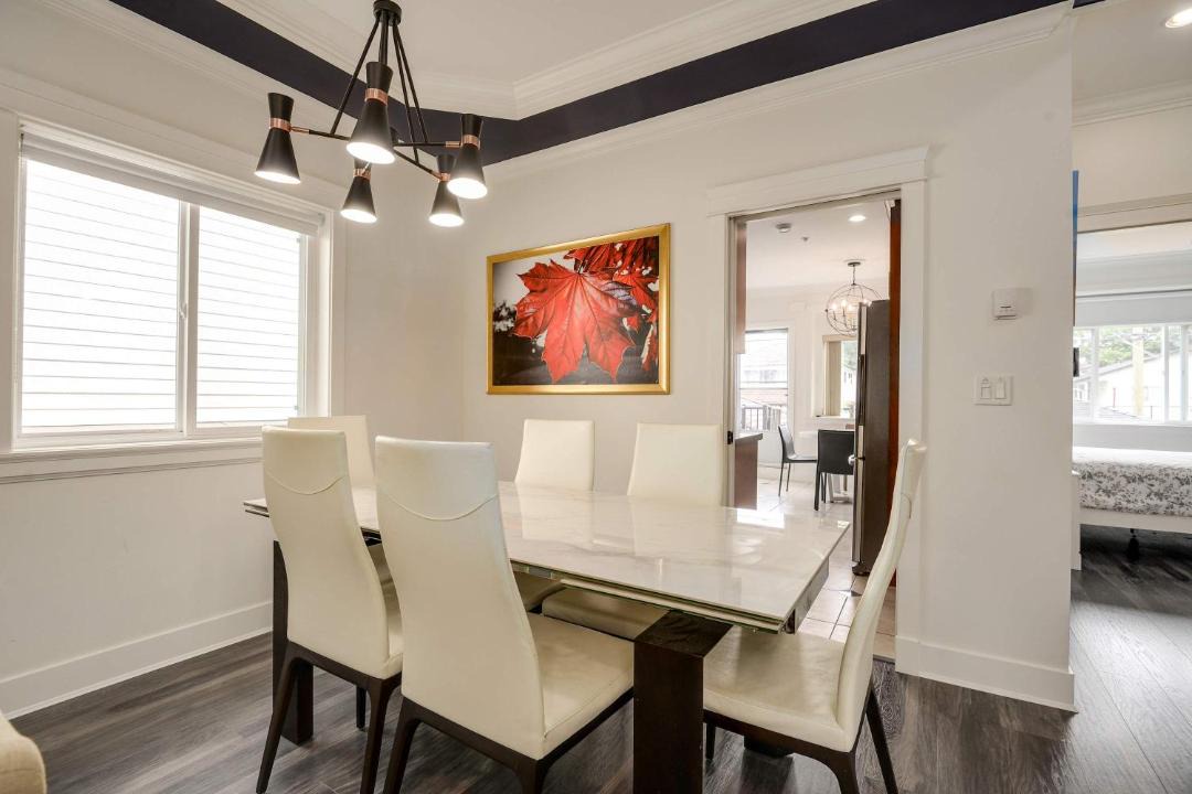 Photo of Others in Renfrew-Collingwood