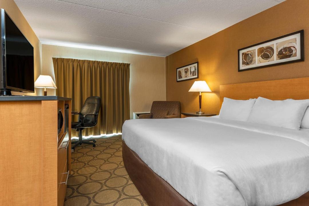 Photo of Bedroom in West Edmonton