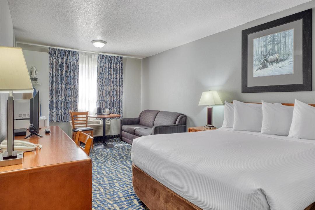 Photo of Bedroom in South Lethbridge