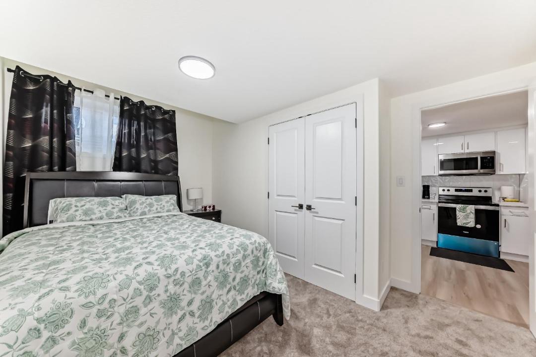 Photo of Others in West Edmonton