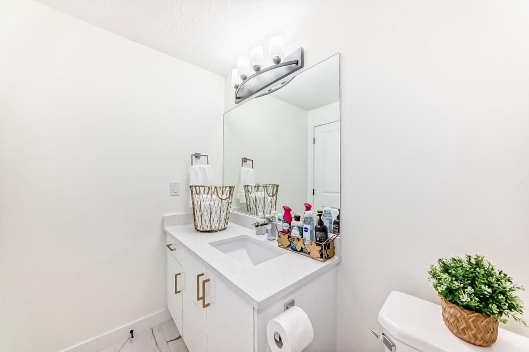 Photo of Others in West Edmonton