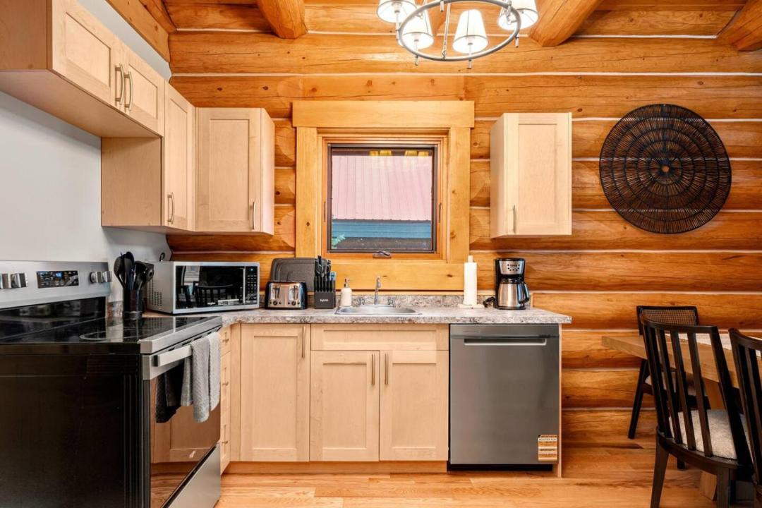 Photo of Kitchen in Golden