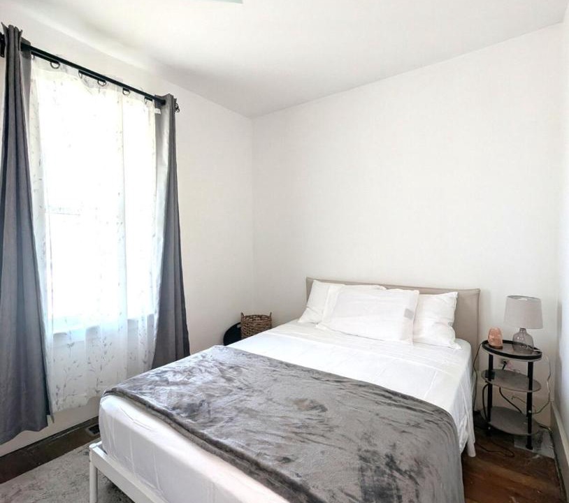 Photo of Bedroom in Walkerville