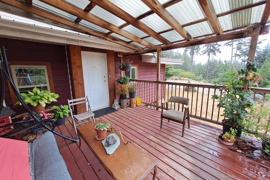 Photo of Patio Balcony in Halfmoon Bay