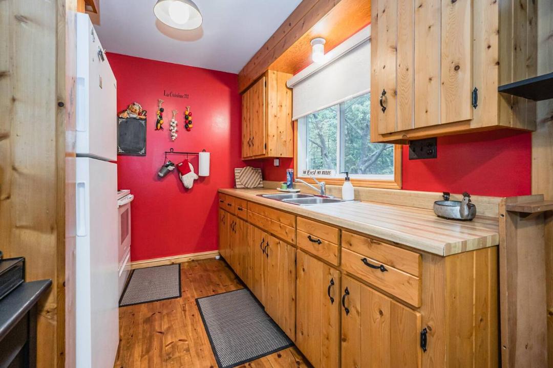 Photo of Kitchen in Tobermory