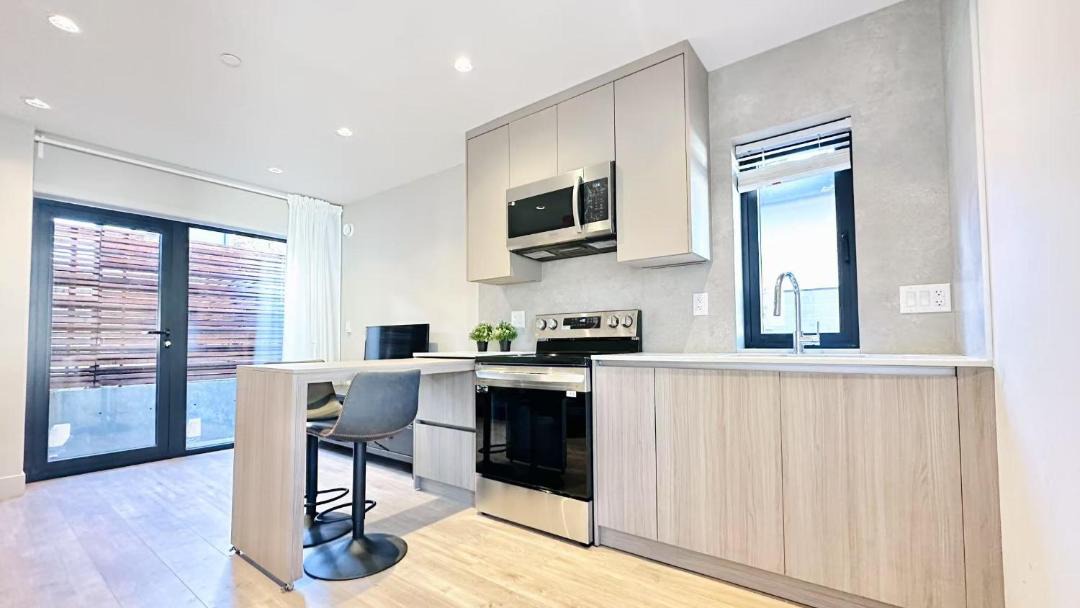 Photo of Kitchen in Arbutus Ridge