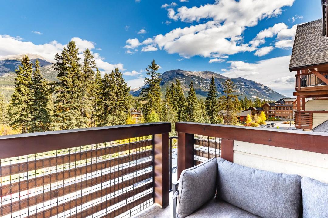 Photo of Patio Balcony in Canmore
