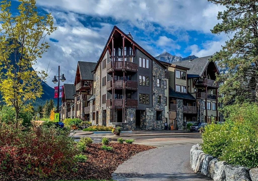Photo of Others in Canmore