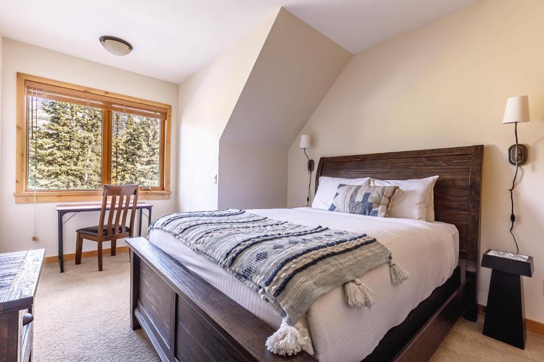 Photo of Bedroom in Canmore