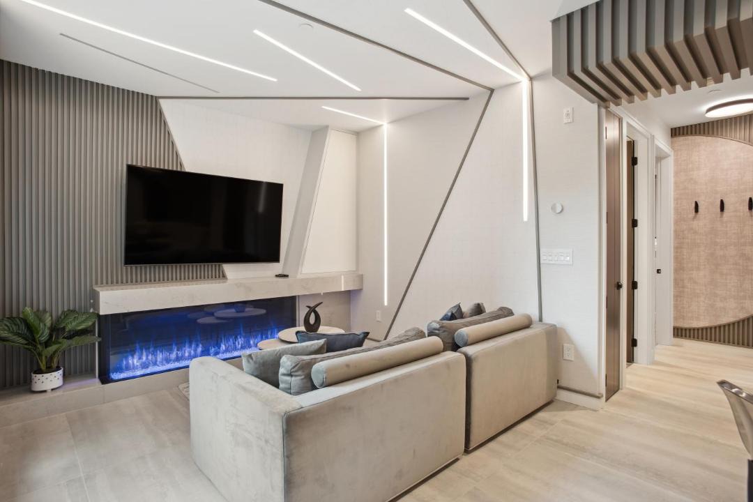 Photo of Livingroom in Davie Village