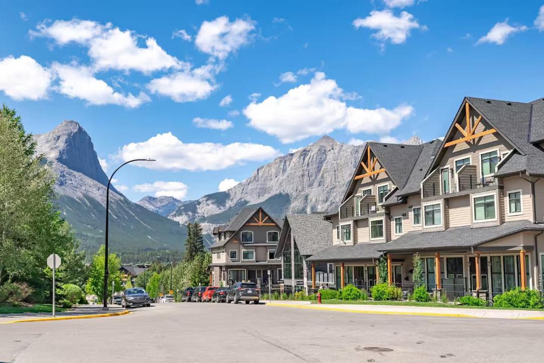 Photo of Others in Canmore