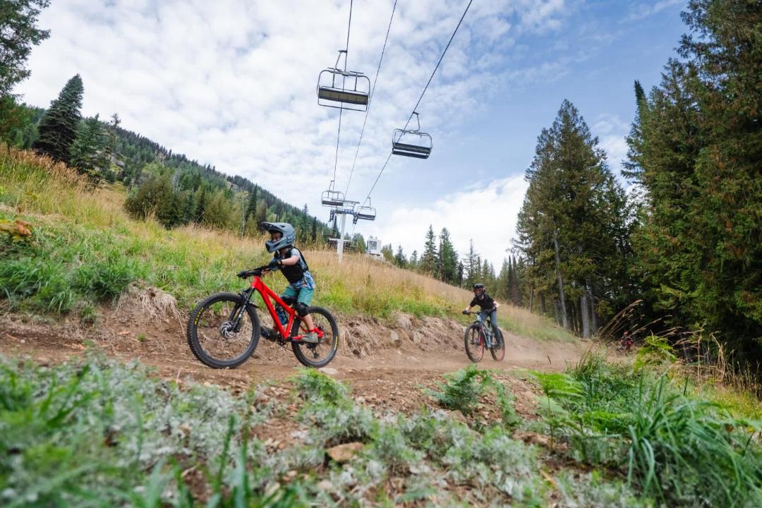 Photo of Others in Rossland