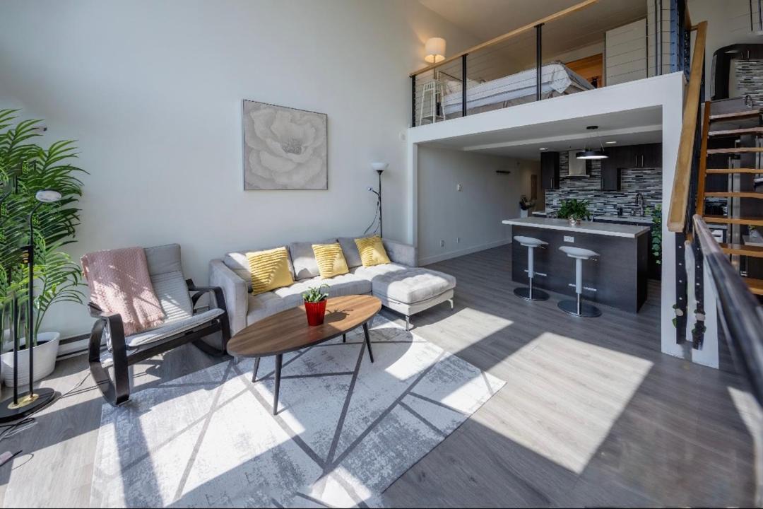Photo of Others in Downtown Vancouver
