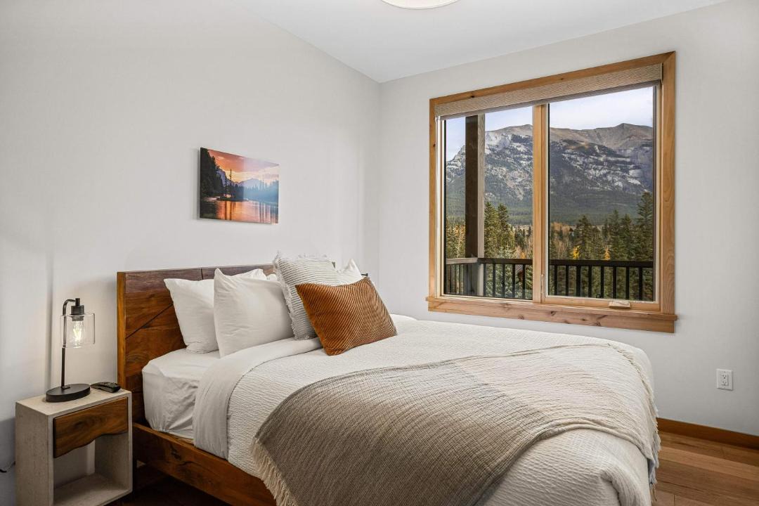 Photo of Others in Canmore