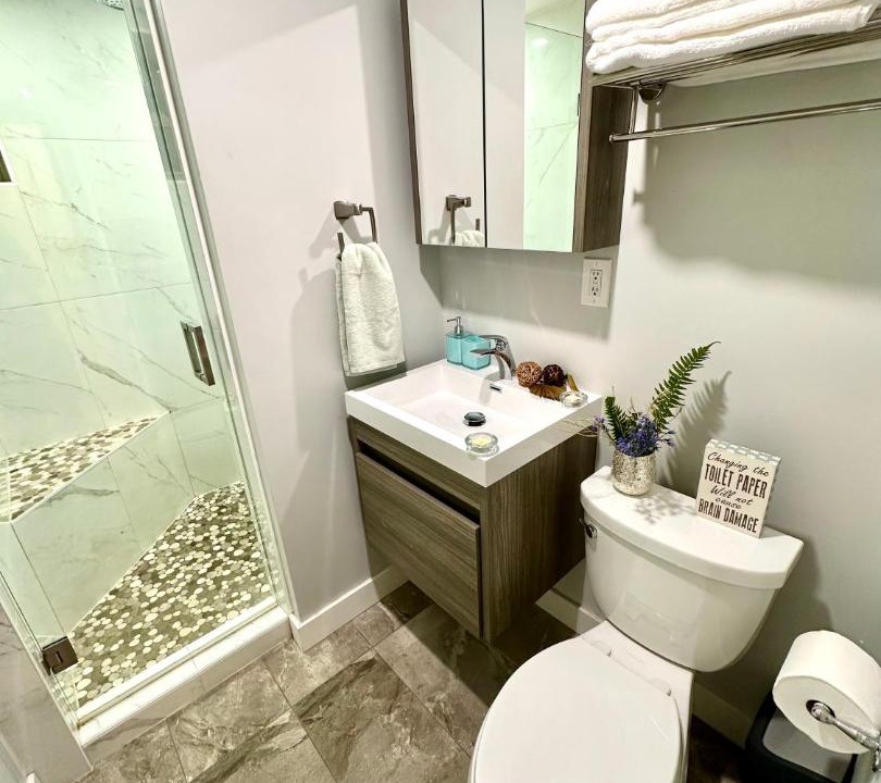 Photo of Bathroom in Saanich East