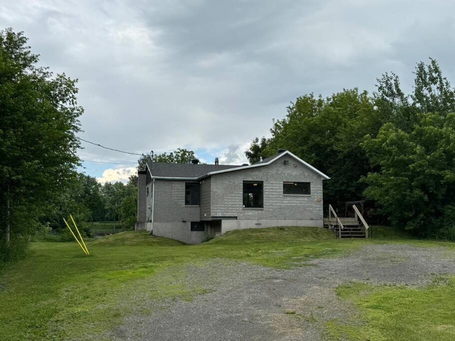 Photo of Others in Scott