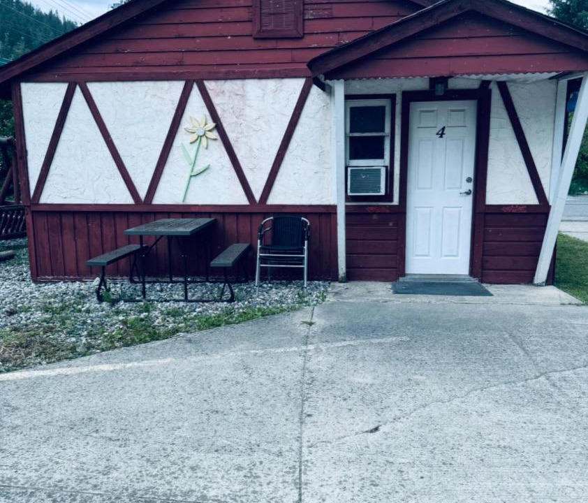 Photo of Others in Radium Hot Springs