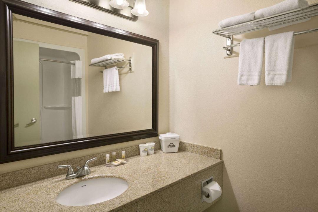 Photo of Bathroom in High Level