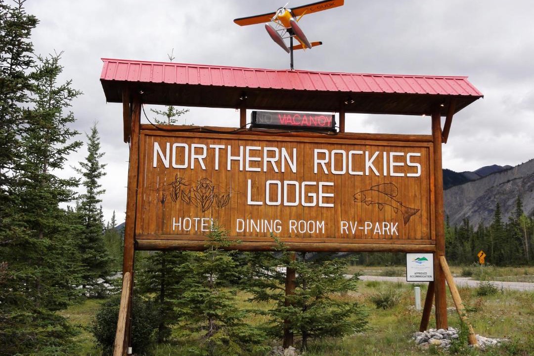 Photo of Others in Muncho Lake