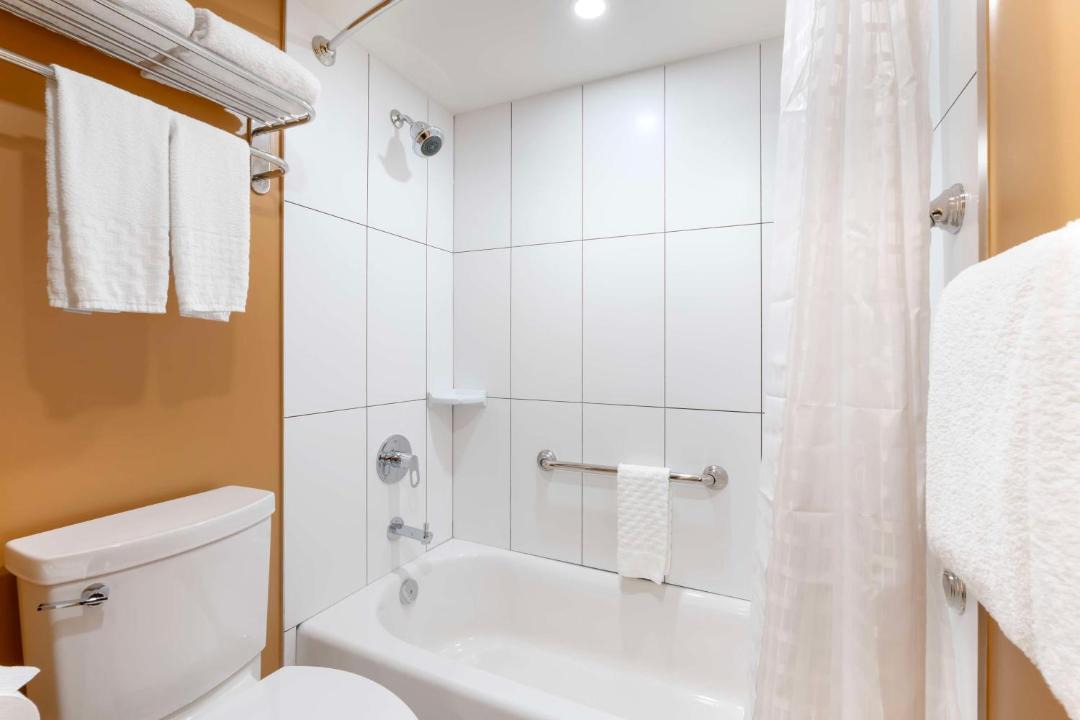 Photo of Bathroom in Sidney