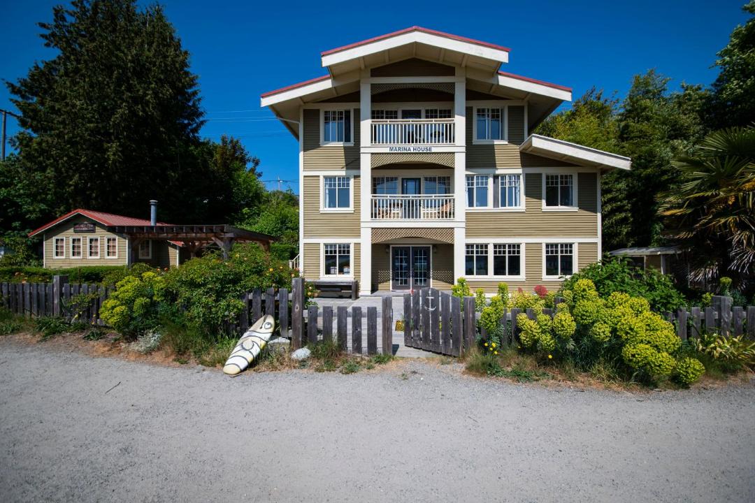Photo of Others in Gibsons