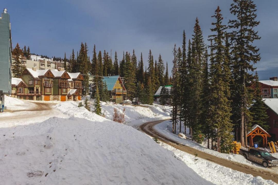 Photo of Others in Big White Ski Resort