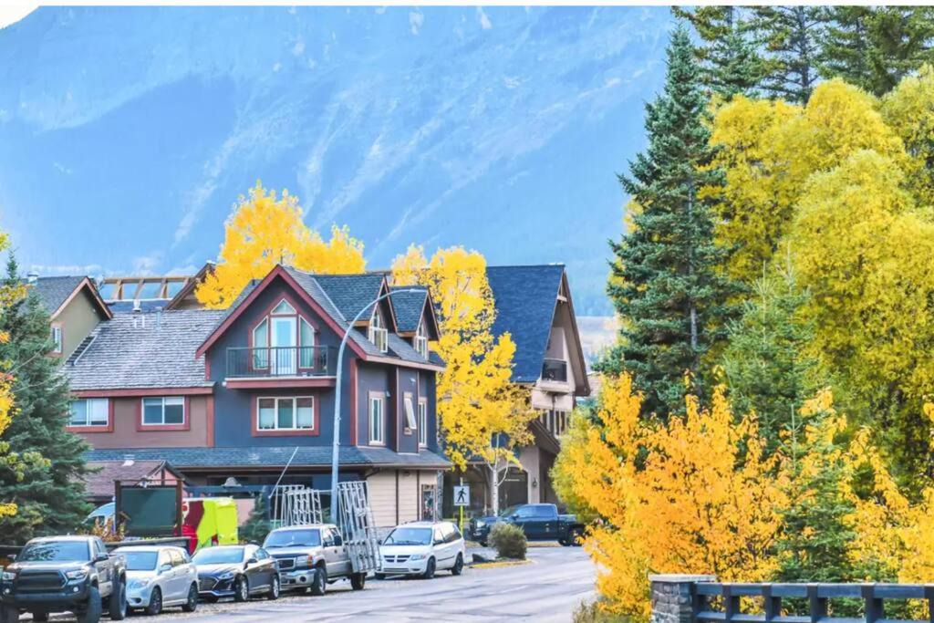 Photo of Others in Canmore