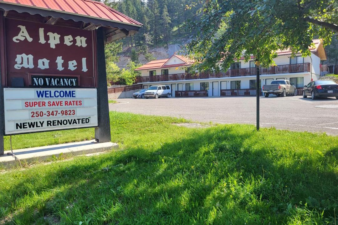Photo of Others in Radium Hot Springs