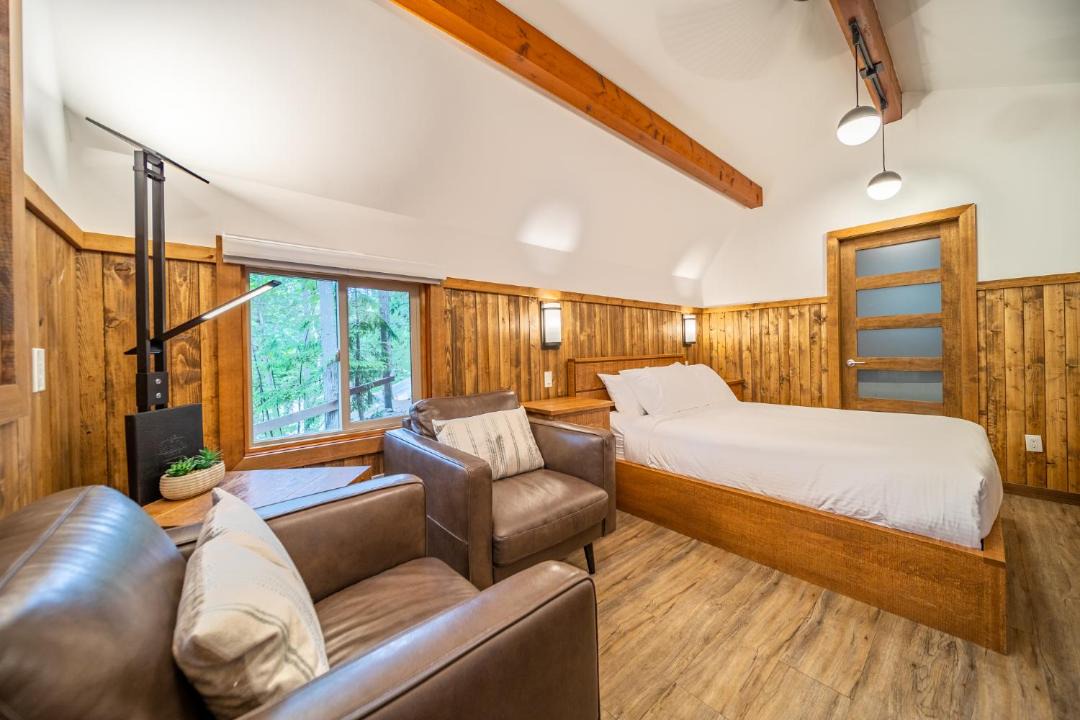 Photo of Bedroom in Nakusp