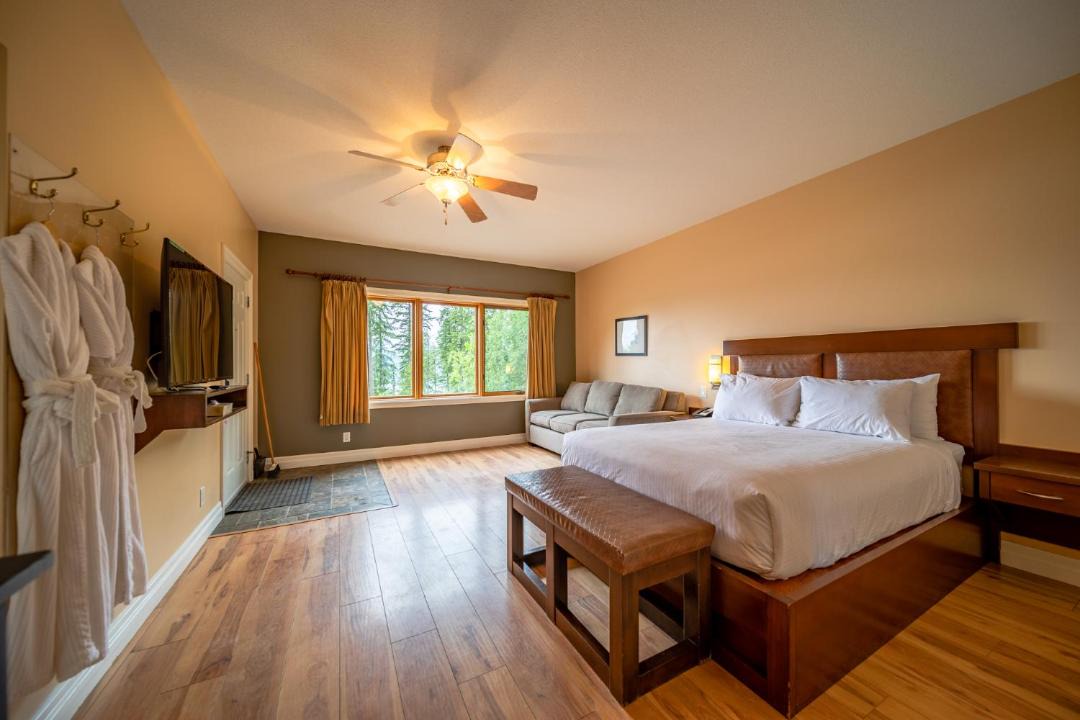 Photo of Bedroom in Nakusp