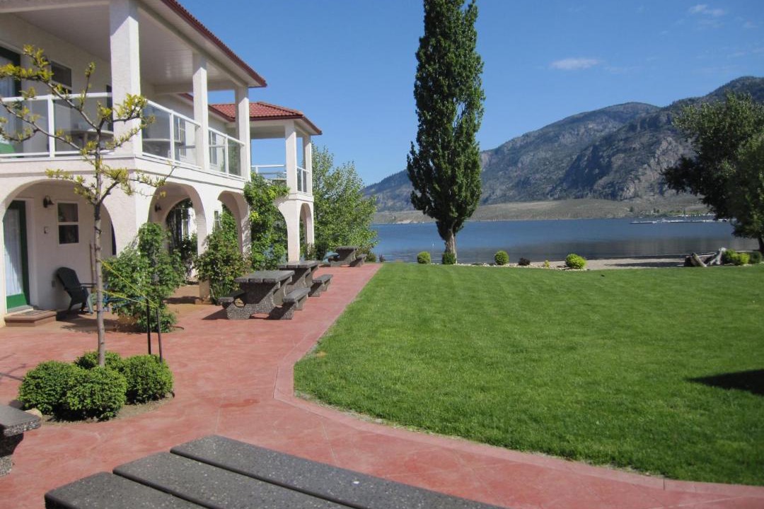 Photo of Others in Osoyoos