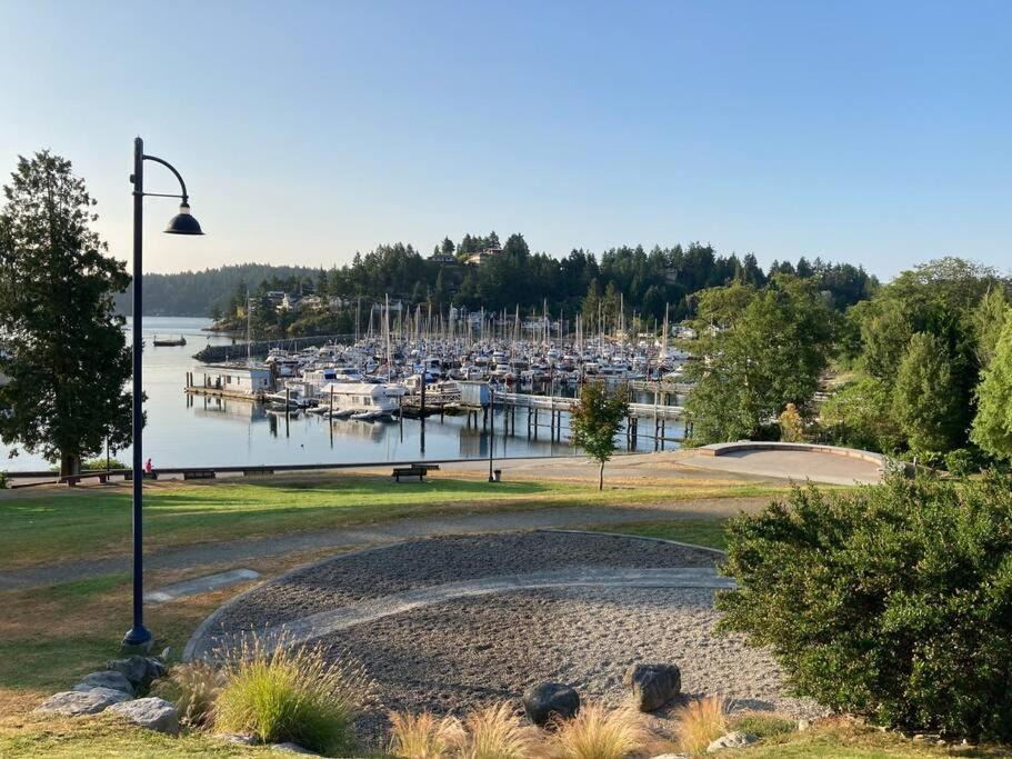 Photo of Others in Gibsons