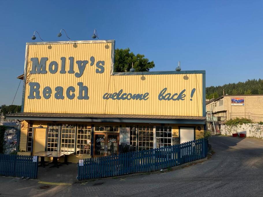 Photo of Others in Gibsons