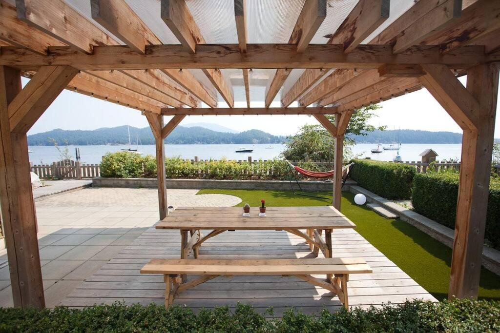 Photo of Others in Gibsons