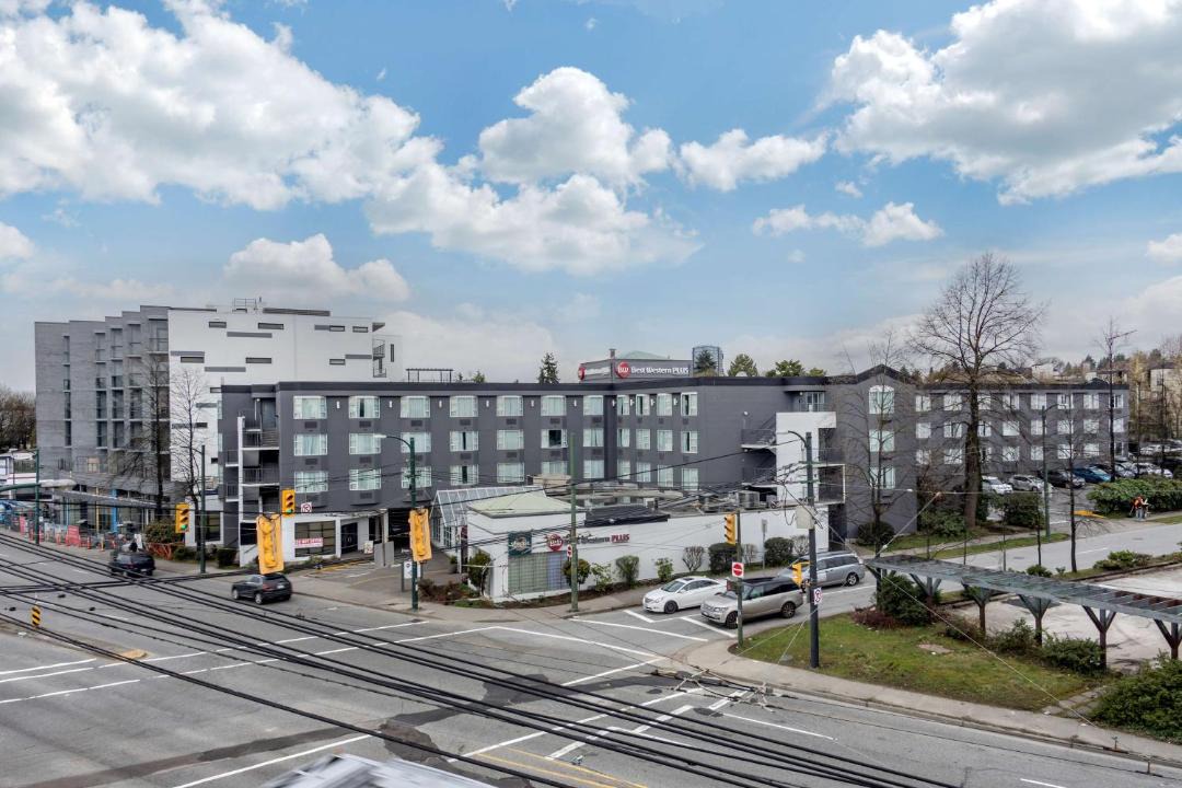 Photo of Others in Marpole