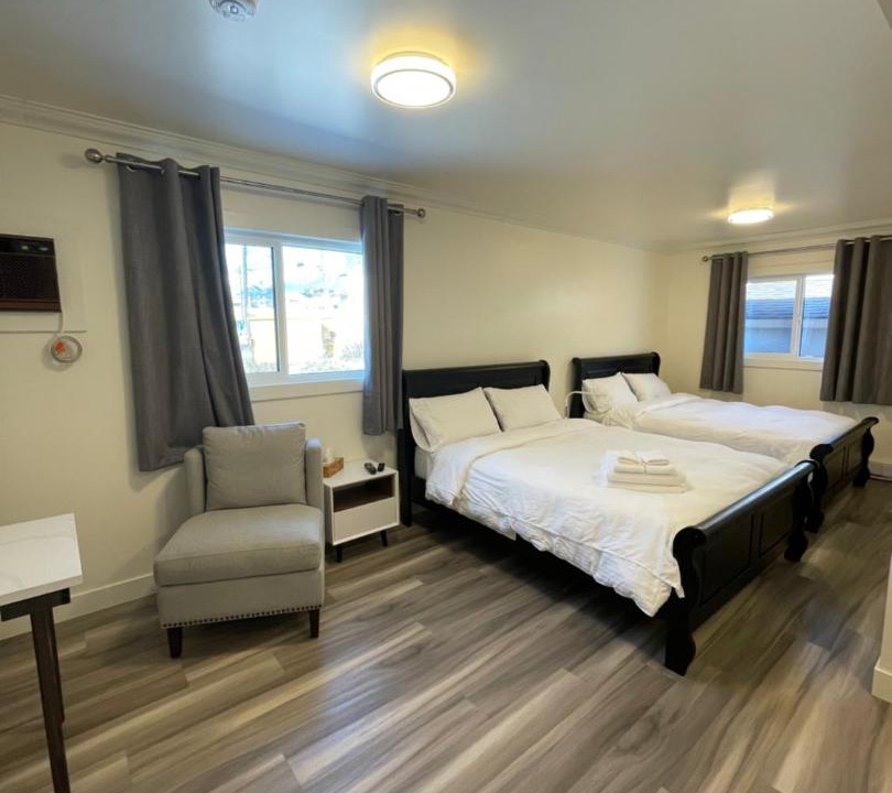 Photo of Bedroom in Radium Hot Springs