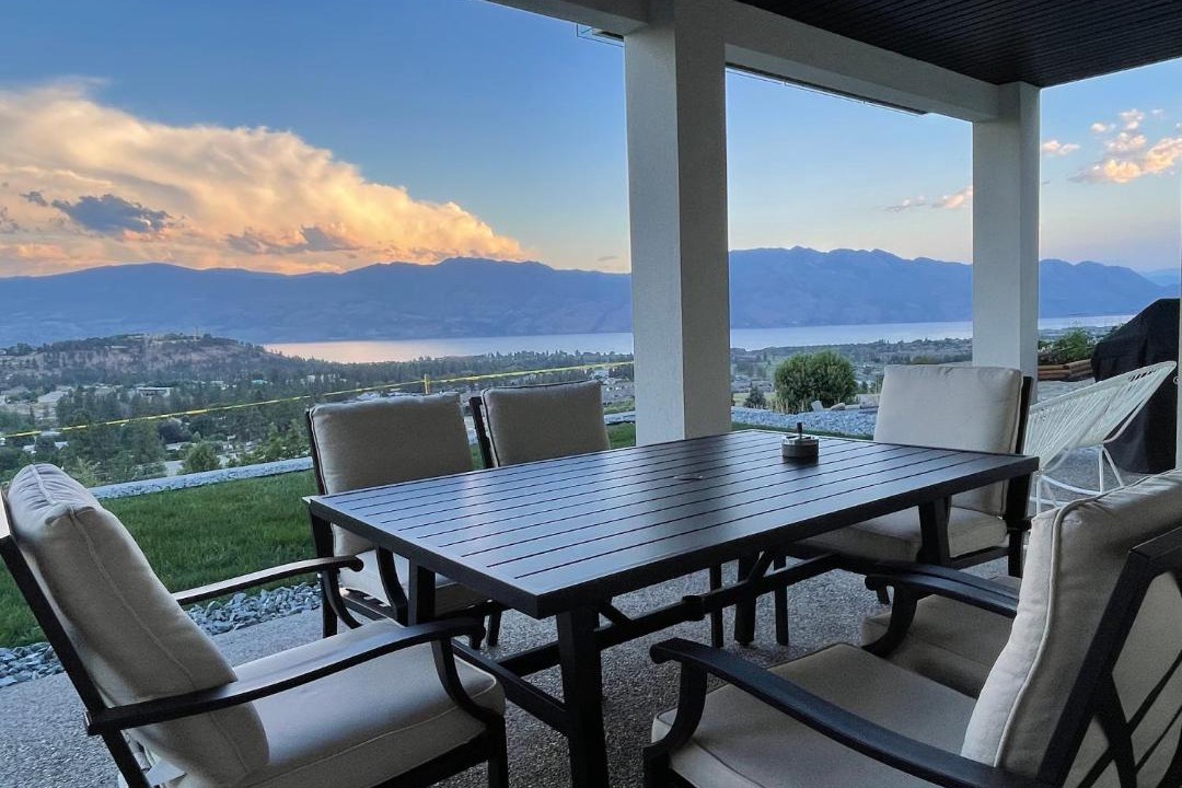 Photo of Patio Balcony in Shannon Lake