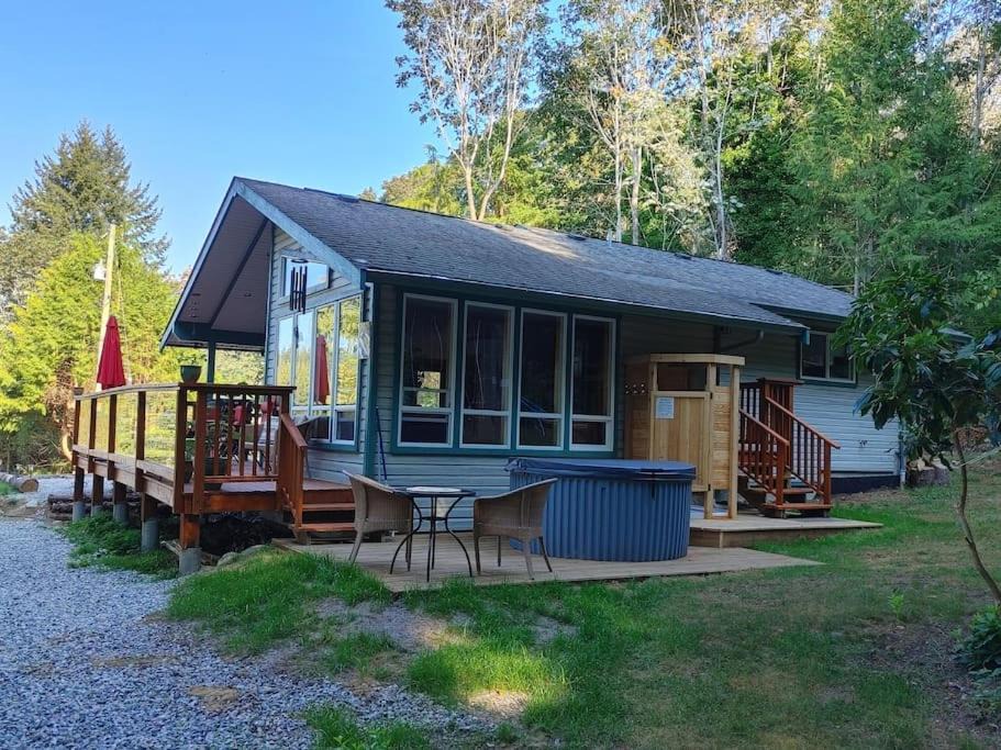 Photo of Buildings in West Sechelt