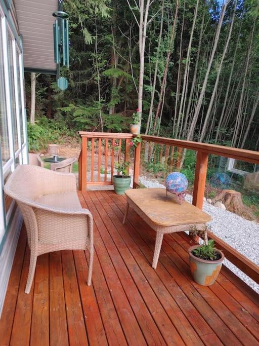 Photo of Patio Balcony in West Sechelt